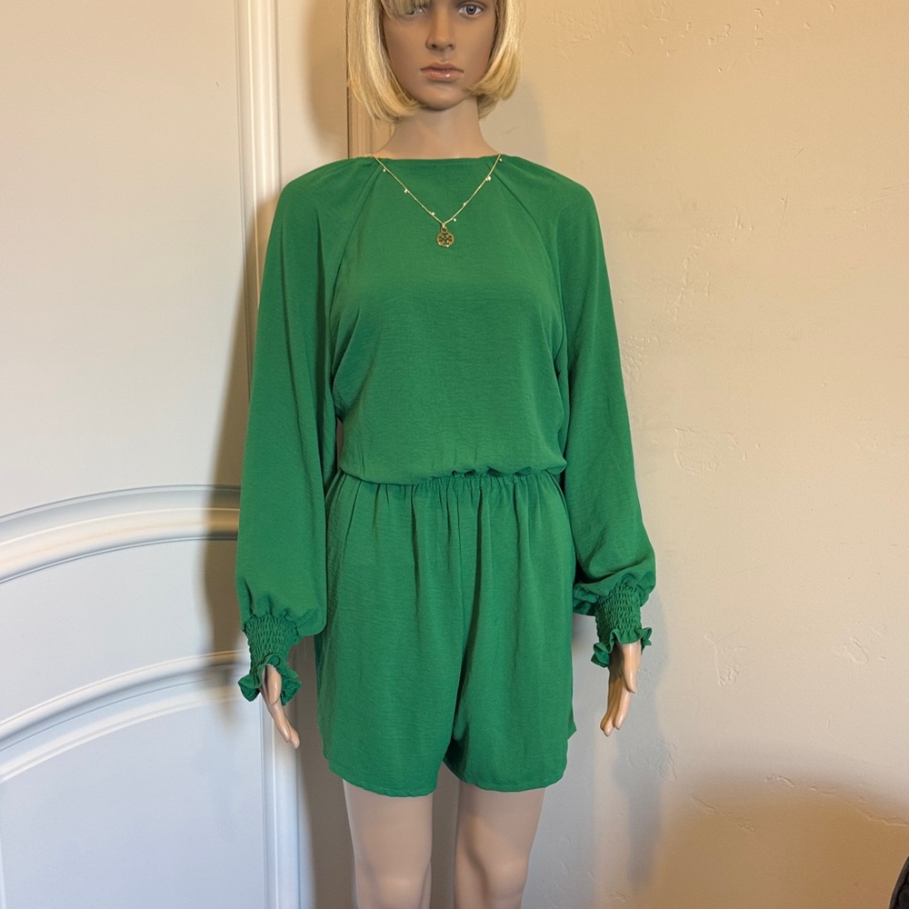 Green Long Sleeve Romper size M